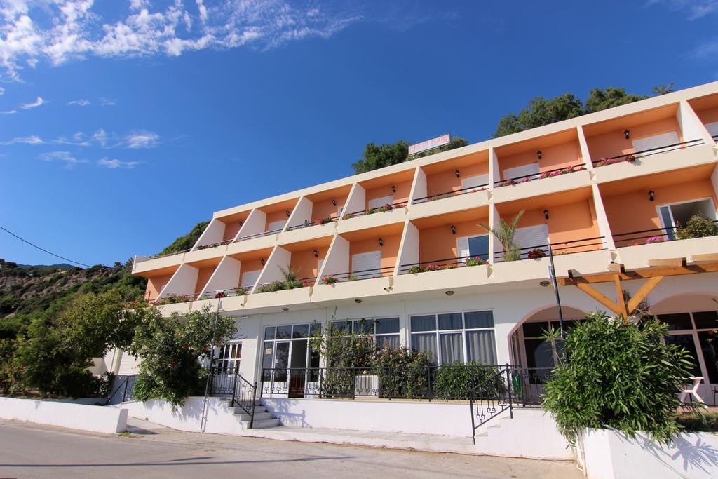 Creta Mare Hotel Plakias Exterior photo